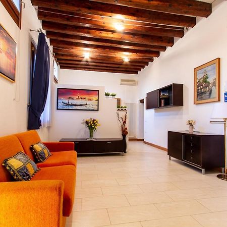 Art Dreams Apartment Dimora Casanova เวนิส ภายนอก รูปภาพ