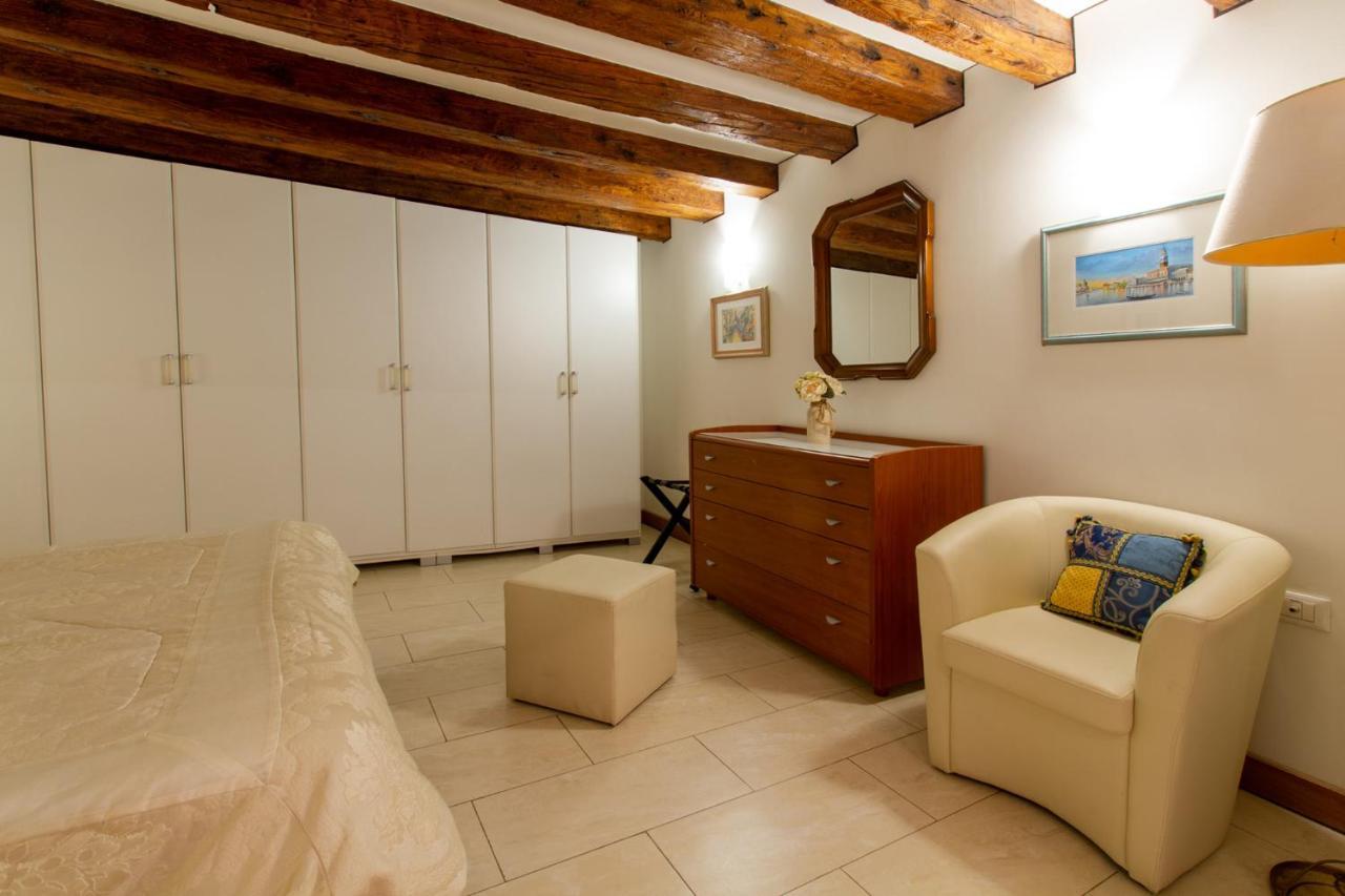 Art Dreams Apartment Dimora Casanova เวนิส ภายนอก รูปภาพ